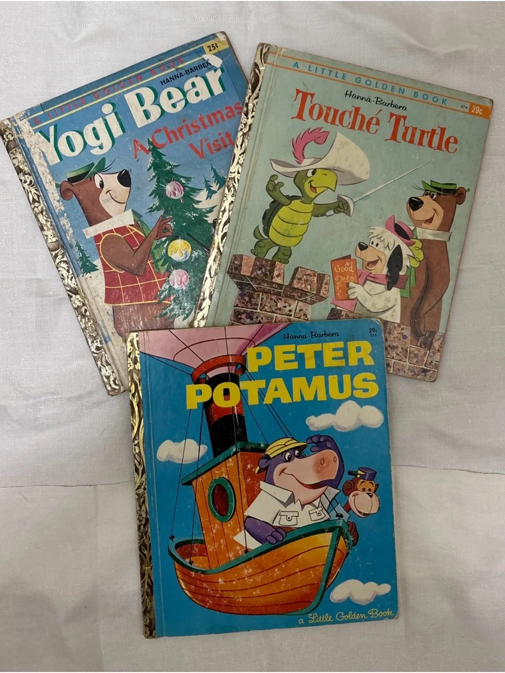 VTG 1961,62,64 bundle 3 HANNA BARBERA Little Golden Book Yogi Bear Touche PeterP